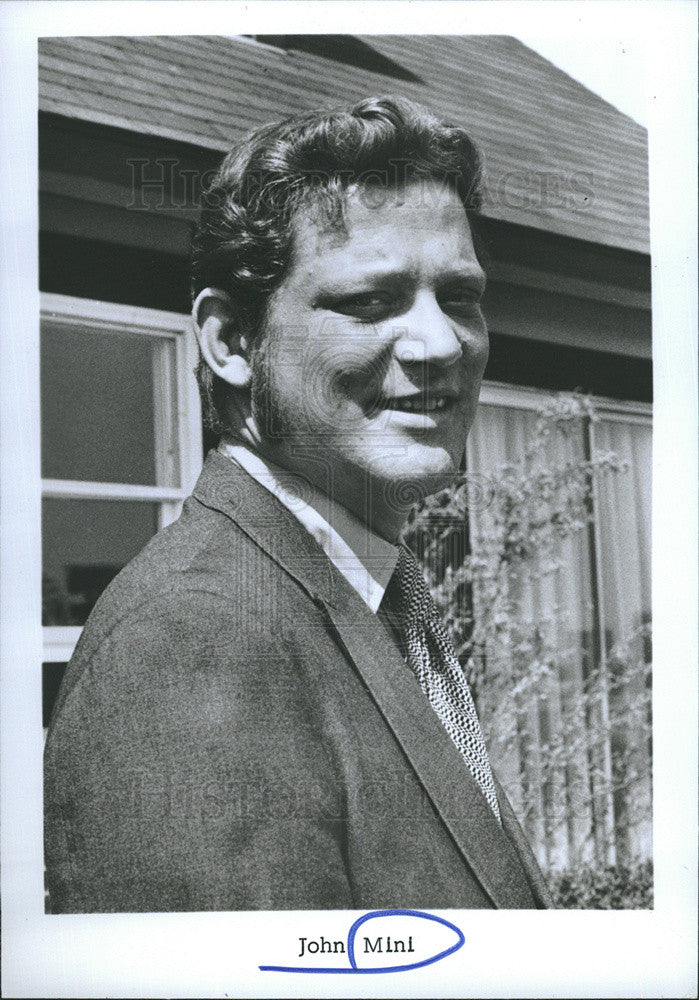 1971 Press Photo John Mini Sales Manager Hoffman Rosner Chicago - Historic Images