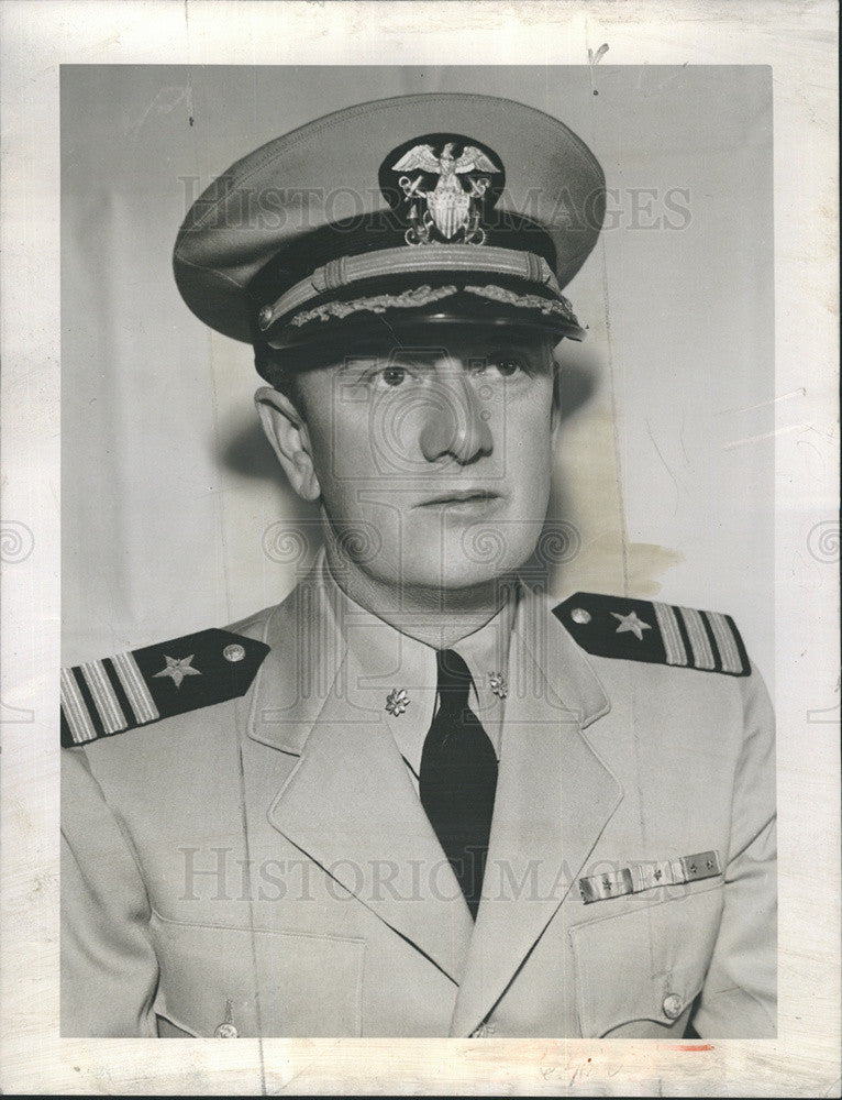 1953 Press Photo Captain James M. Ross,of US Navy - Historic Images