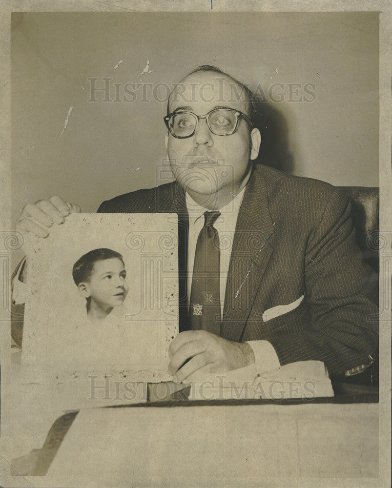 1957 Press Photo Attorney Ben Rosengard - Historic Images