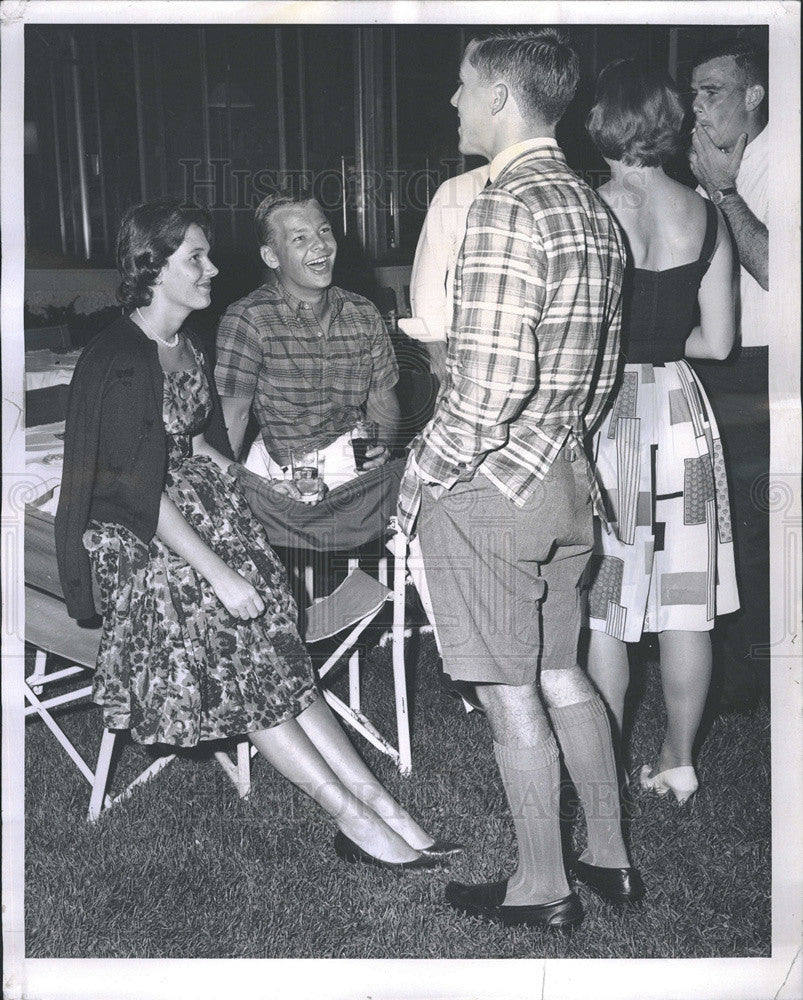 1961 Press Photo Caribbean Evening Party Ticia Simpson William Wood Prince Jr - Historic Images