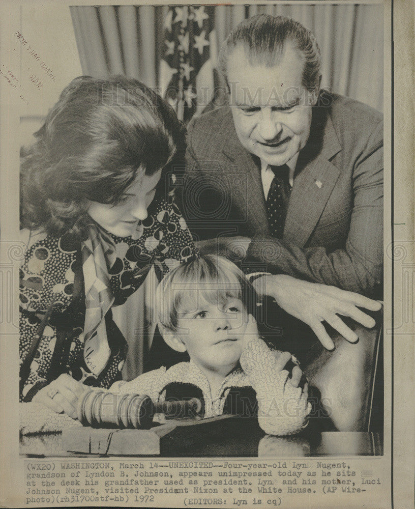 1972 Press Photo Lyn Nugent Visits Grandfather President Johnson In Oval Office - Historic Images