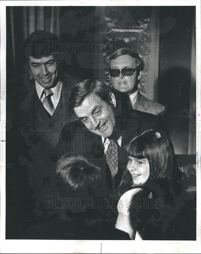 1978 Press Photo Vice President Walter Mondale With US Rep Martin Russo&#39;s Family - Historic Images