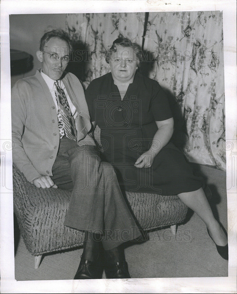 Press Photo Joseph and Blanche Novak, mother and father of Kim Novak - Historic Images