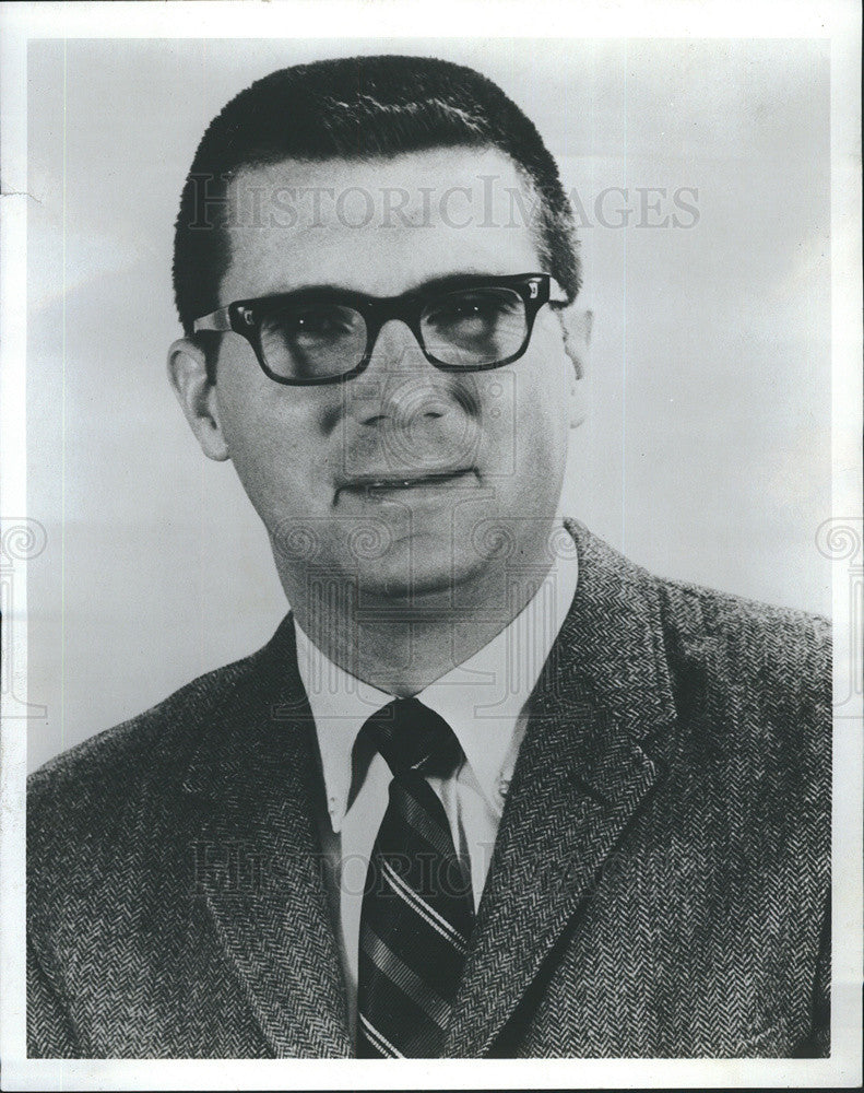 1970 Press Photo Edward Rachford, Assistant Superintendent Educational Service - Historic Images