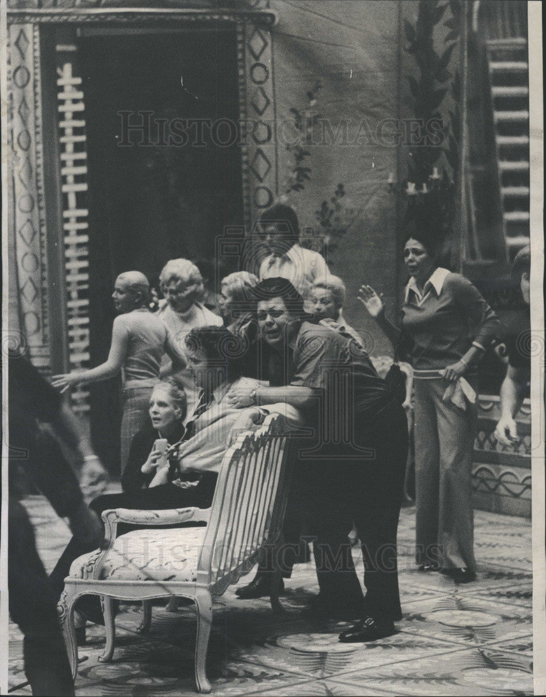 1973 Press Photo Casey Zielinski in role Der Rosenkavalier Chicago Opera - Historic Images