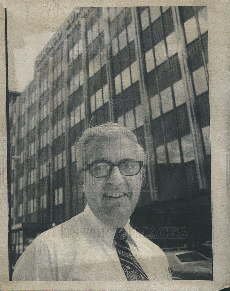 1975 Press Photo Randy Preston, Daily News Sun-Times Employee Wrote To President - Historic Images