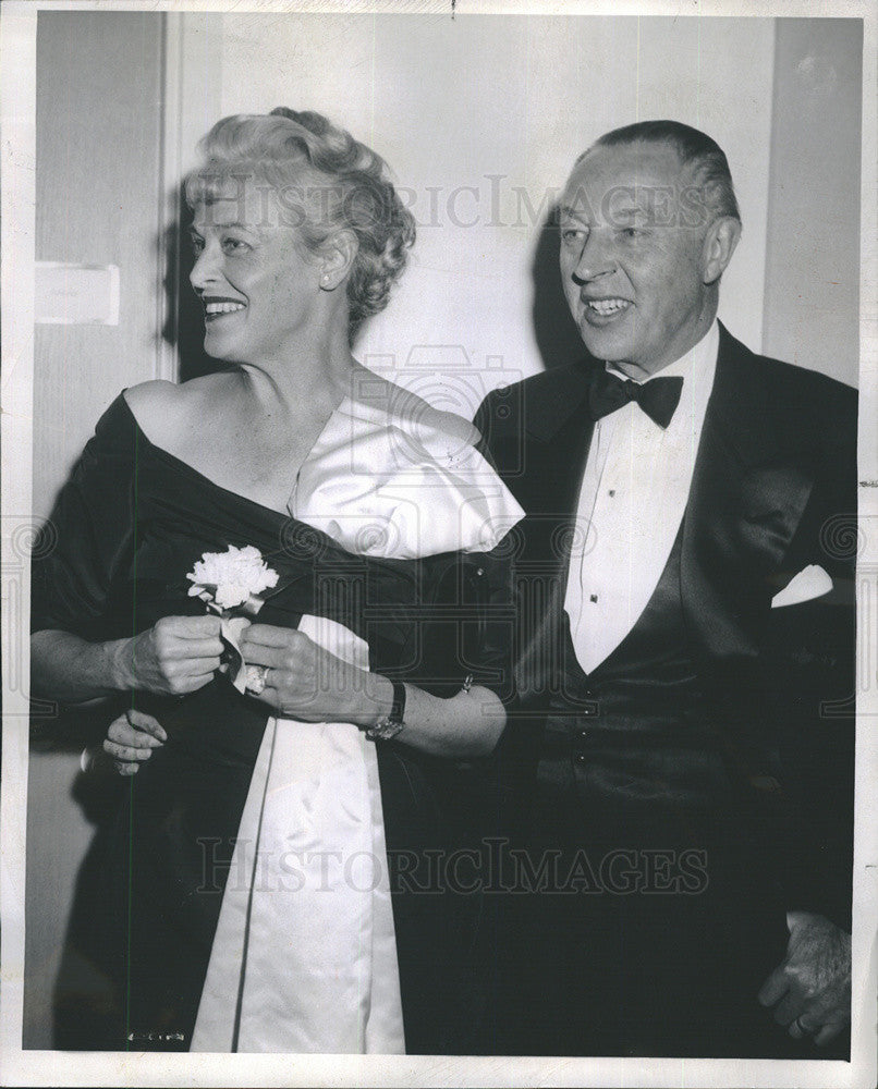 1959 Press Photo Mr. and Mrs. Walter Paepcke - Historic Images