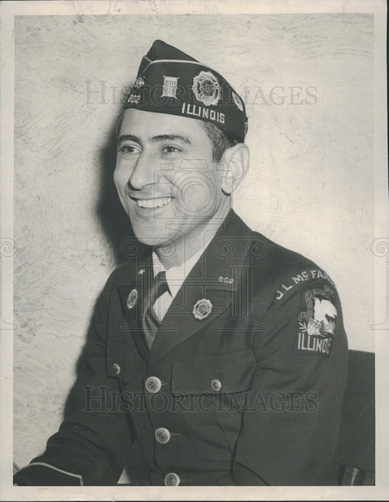 1949 Press Photo John Pagoiea Disabled veteran gets an education - Historic Images