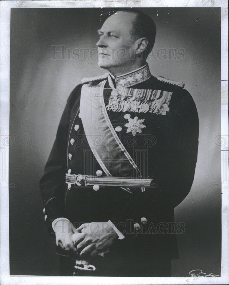 1975 Press Photo King Olav V Norway Royalty Royal Portrait United States Visit - Historic Images