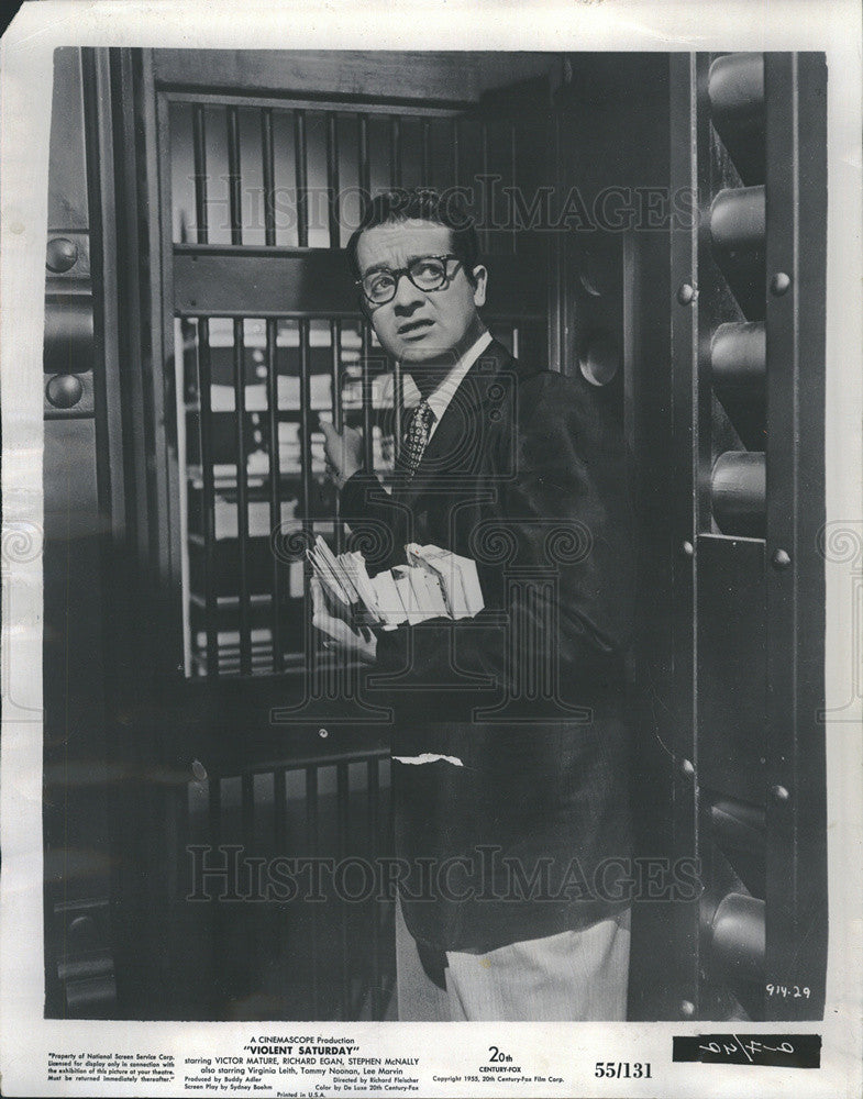 1955 Press Photo Tommy Noonan Violent Saturday Actor - Historic Images