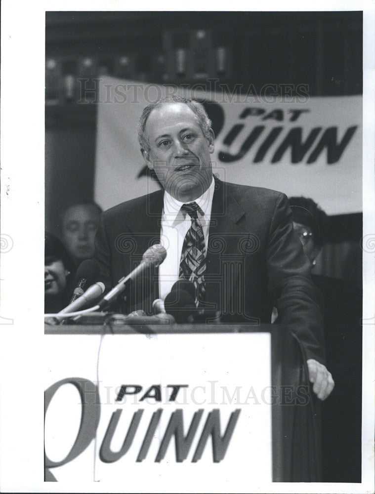 1994 Press Photo Pat Quinn announces for Secretary of states. - Historic Images