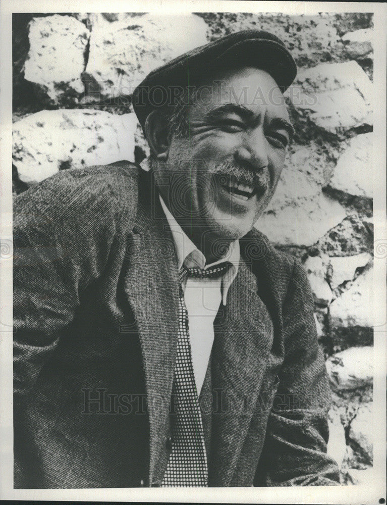 1978 Press Photo Actor Anthony Quinn Invading Germans - Historic Images