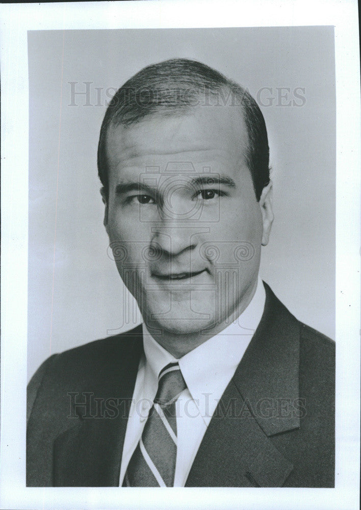 1987 Press Photo Michael Wille, Director of Marketing, Bay Street - Historic Images