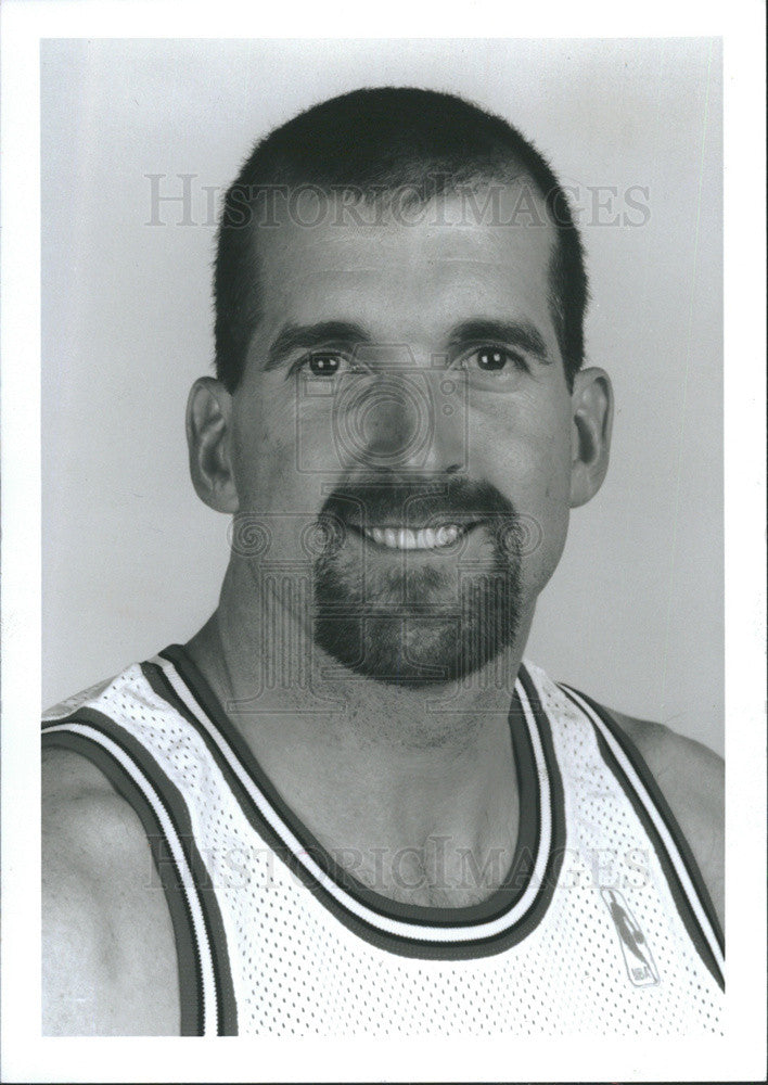 1996 Press Photo Bill Wennington NBA Chicago Bulls Basketball Team Player - Historic Images