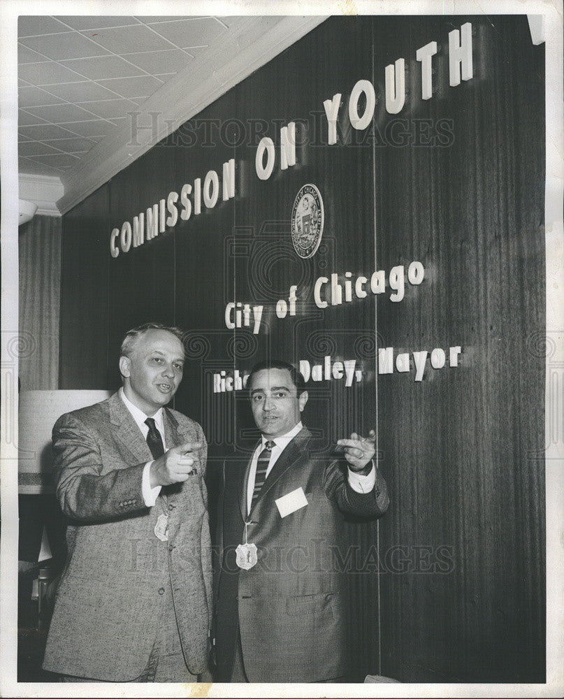 1959 Press Photo Hubert Will, Guido Tardi, Commission, Youth Welfare - Historic Images