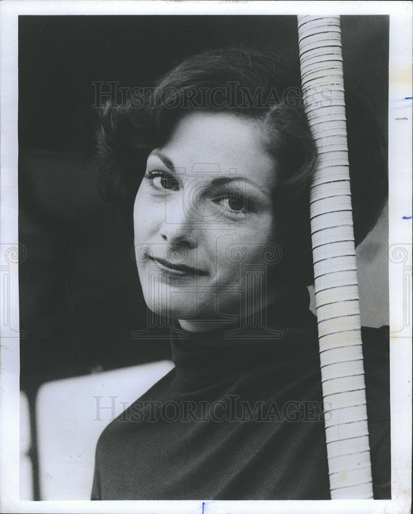 1976 Press Photo Kathleen Earll stars in the comedy, &quot;Dear Delinquent.&quot; - Historic Images