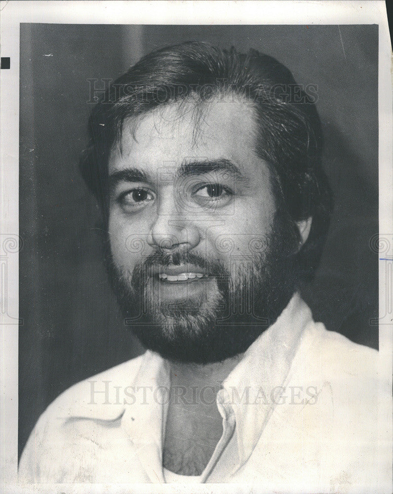 1975 Press Photo Jim Easter, winner of 1 million dollars in Illinois lottery - Historic Images