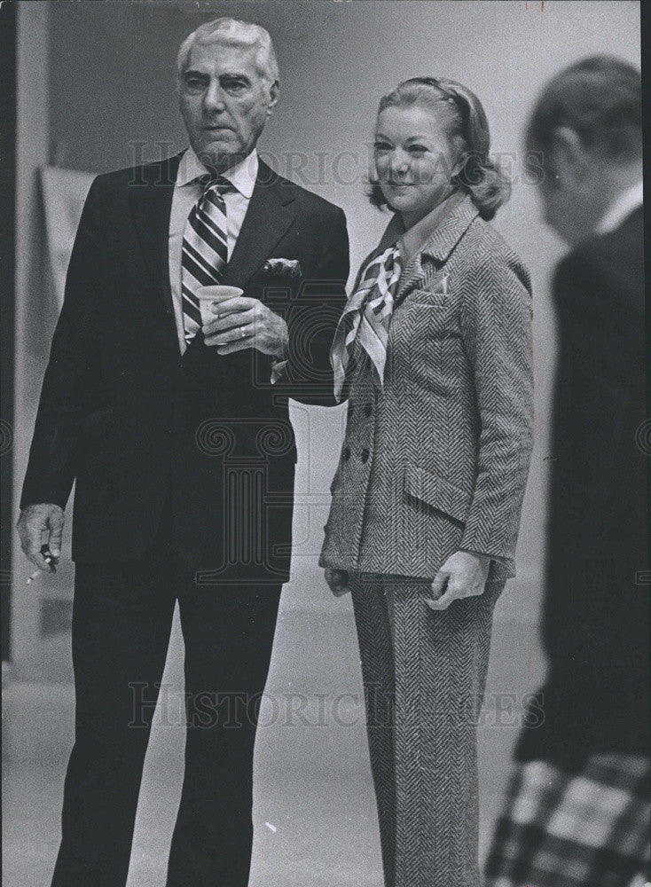 1969 Press Photo Attorney A. Bradley Eben and Mrs Alex Hehmeyer in an NBC Studio - Historic Images