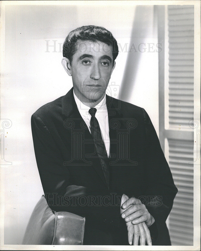 1969 Press Photo Comedian Pat Paulsen - Historic Images