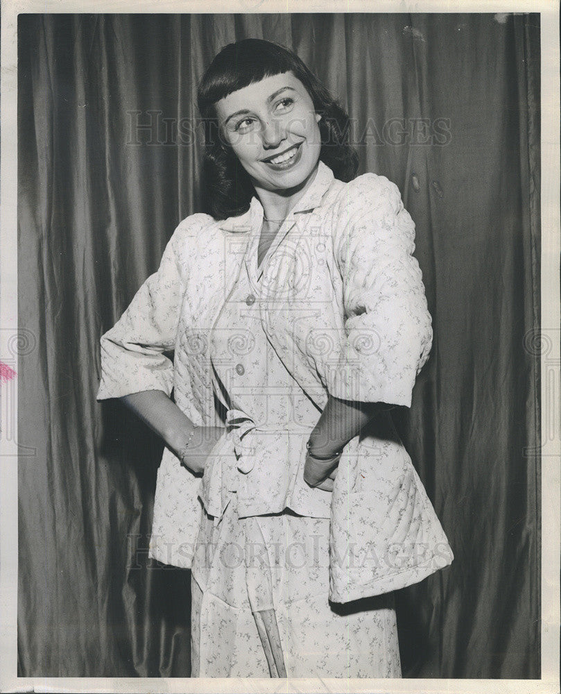 1947 Press Photo Pat Millbank Oak Park singer - Historic Images