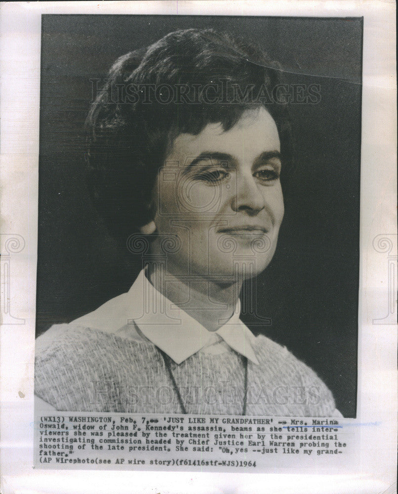 1964 Press Photo Marina Oswald Smiling During Interview Discusses Questioning - Historic Images