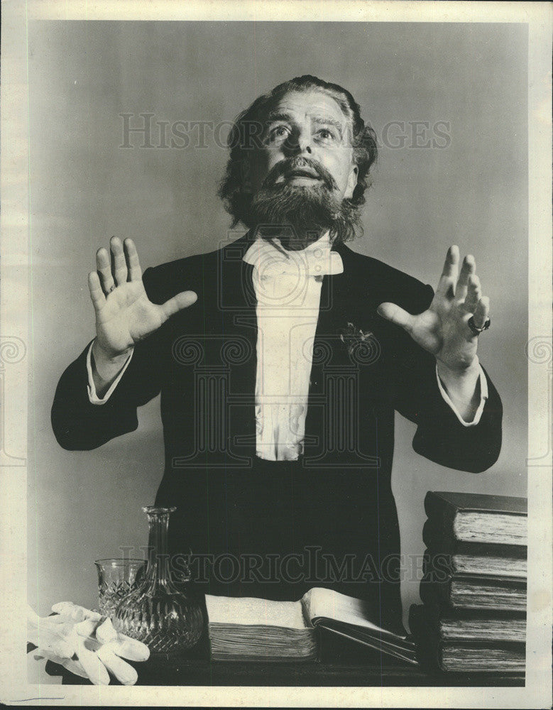 1967 Press Photo One Man Show Charles Dickens Actor Emlyn Williams Promotion - Historic Images