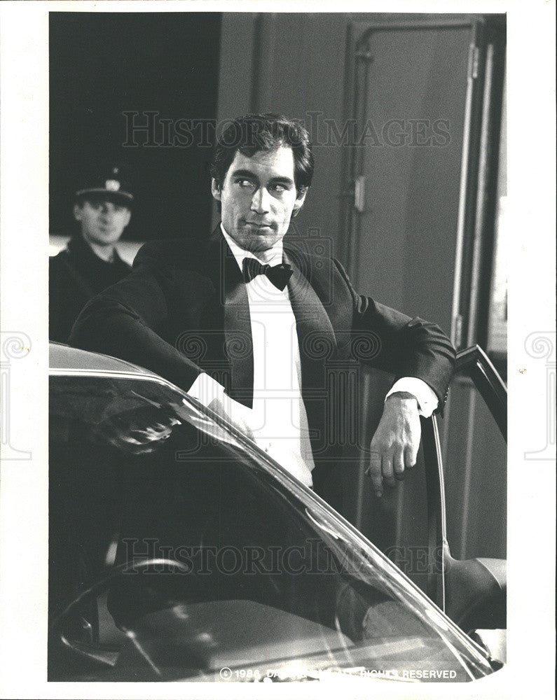 1986 Press Photo Actor Timothy Dalton Starring As &quot;James Bond, 007&quot; - Historic Images