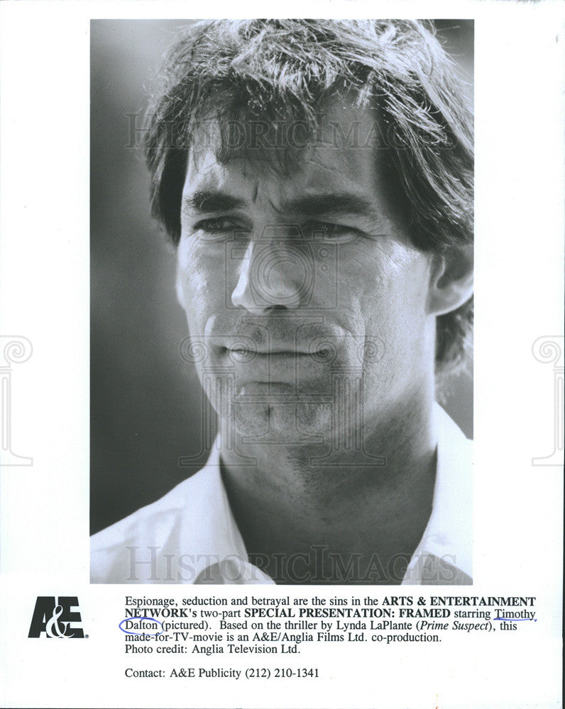 1992 Press Photo Actor Timothy Dalton Starring in &quot;Framed&quot; On A &amp;E Network - Historic Images