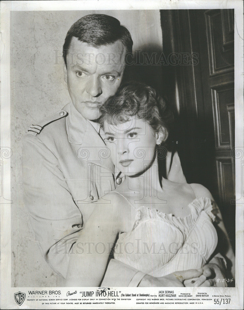 1955 Press Photo Peter Van Eyck and Lisa Montell Star In &quot;Jump Into Hell&quot; - Historic Images