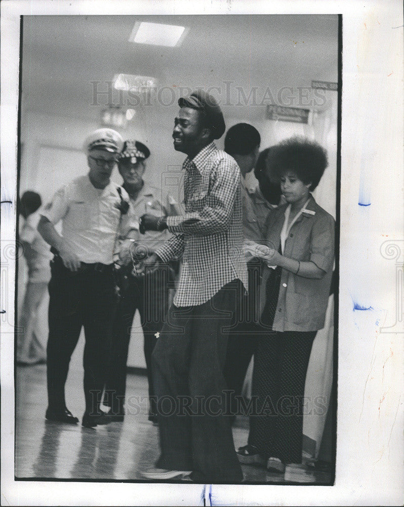 1974 Press Photo Albert Hill, Roseland Community Hospital, Son&#39;s Death - Historic Images