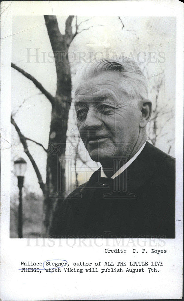 1967 Press Photo Wallace Stegner, author of &quot;All the Little Live Things&quot; - Historic Images