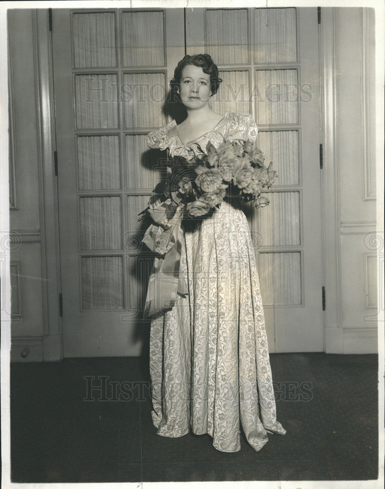 1938 Press Photo Mrs. J. C. McCaffery - Historic Images