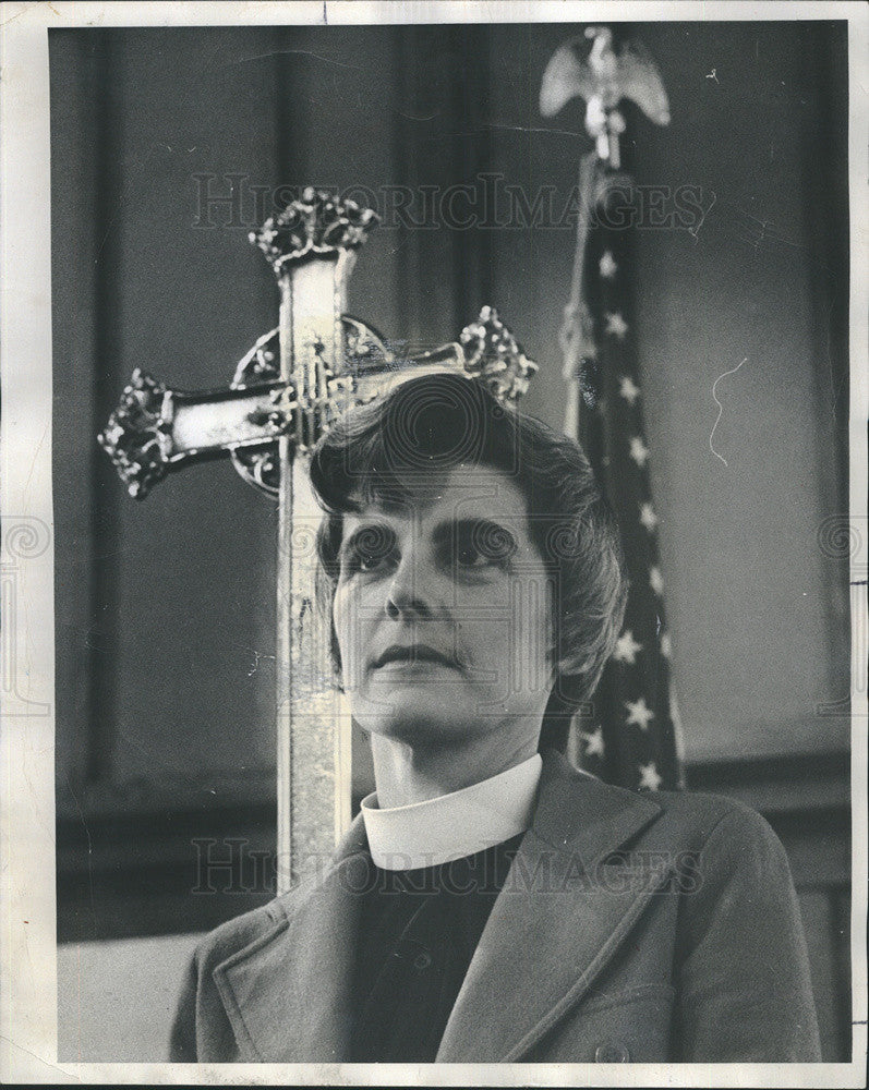 1977 Press Photo Reverend Alice Memmer of St Lawrance Episcopal Church - Historic Images