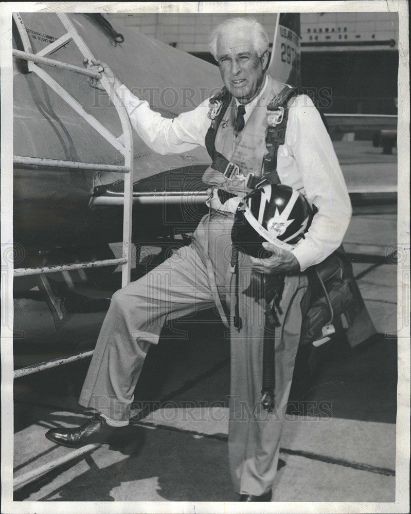 1967 Press Photo Head of Chicago Aero Commission and Pilot Mr. Merrill C. Meigs - Historic Images