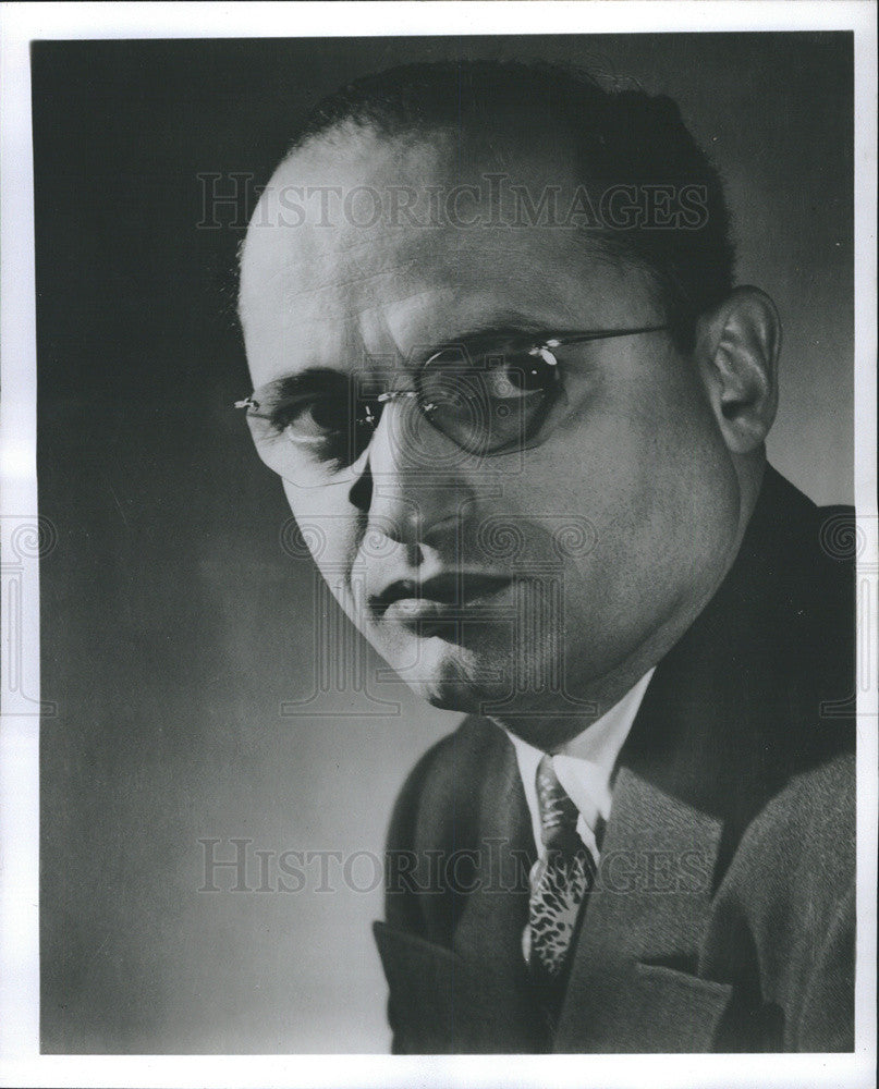 1959 Press Photo H.H. Meltzer, Vice President Waus Sun Co. - Historic Images