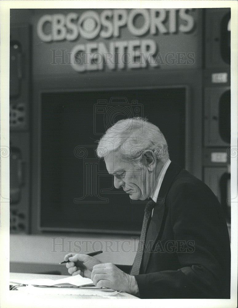 1977 Press Photo Al Meltzer, CBS TV Sportscaster - Historic Images