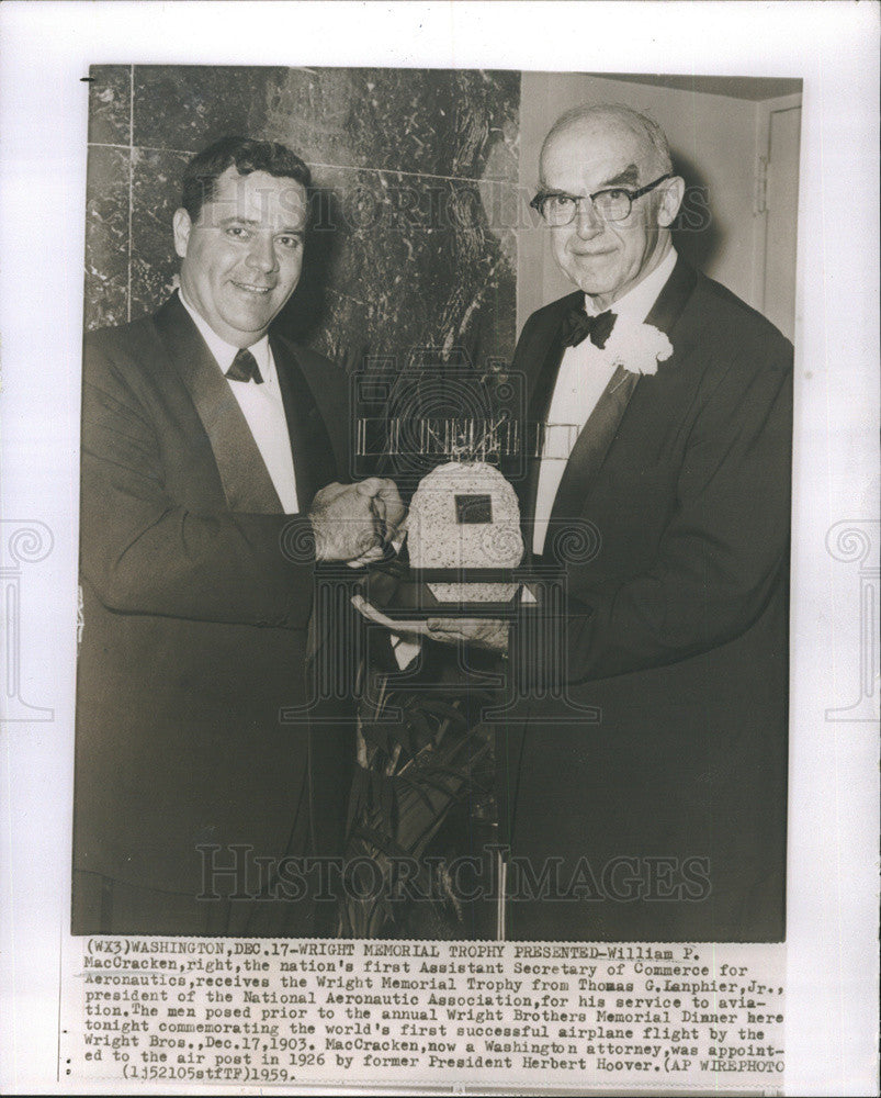 1959 Press Photo William MacCracken Assistant Secretary Commerce Aeronautics - Historic Images