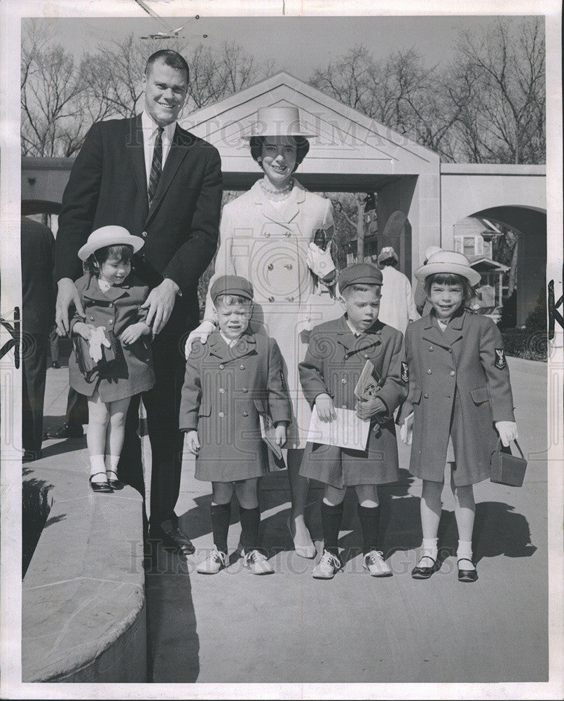 1963 Press Photo Mr and Mrs John Mccurdy Waster parade - Historic Images