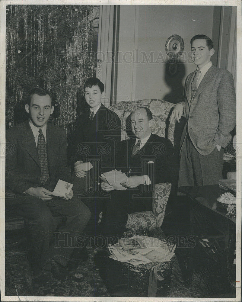 1949 Press Photo Governor Adlai Stevenson and Three Sons - Historic Images