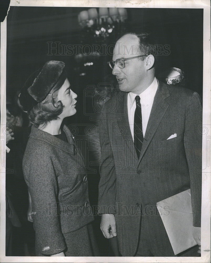 1963 Press Photo American Politician Adlai Stevenson III with His Wife - Historic Images