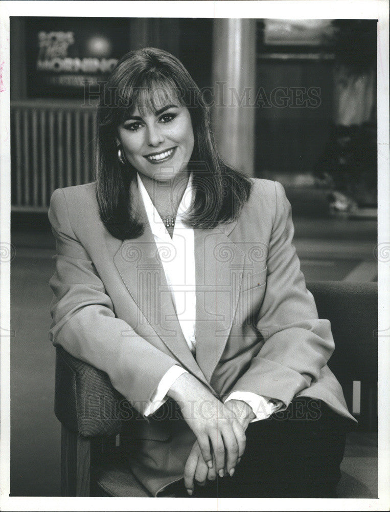 1990 Press Photo Correspondent Kathleen Sullivan on "CBS This Morning" - Historic Images