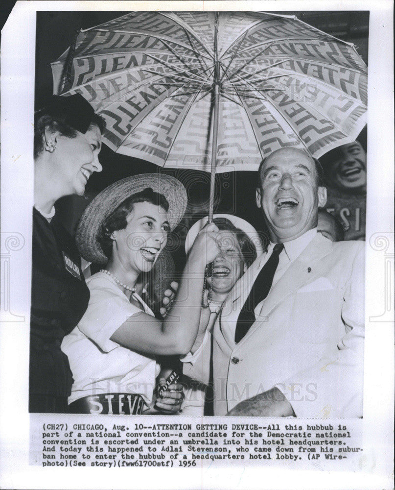 1956 Press Photo Presidential Nominee Adlai Stevenson escorted to his hotel - Historic Images