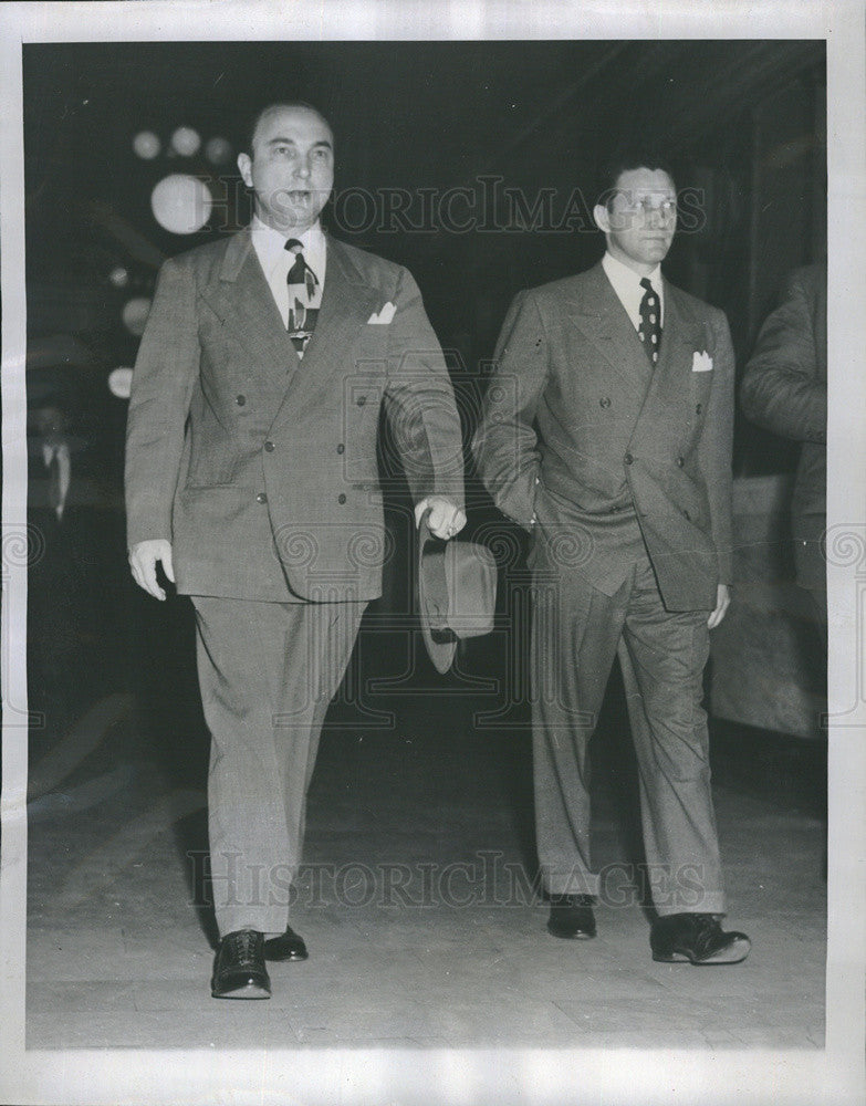 1949 Press Photo George McSwain Chief of Chicago FBI Office - Historic Images