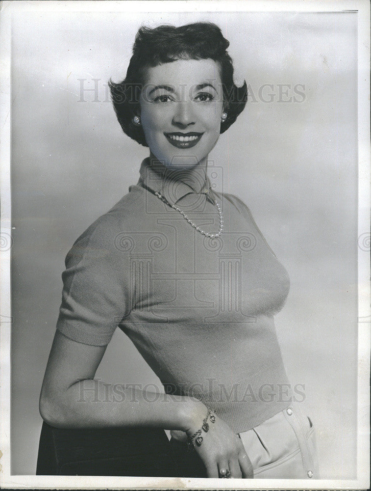 1958 Press Photo Gisel MacKenzie French-Canadian Star in Own Show on NBC - Historic Images