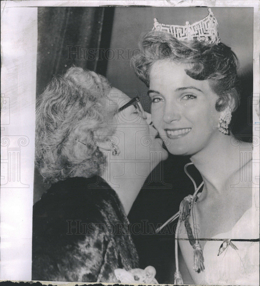 1959 Press Photo Lynda Lee Mead and Mother - Historic Images