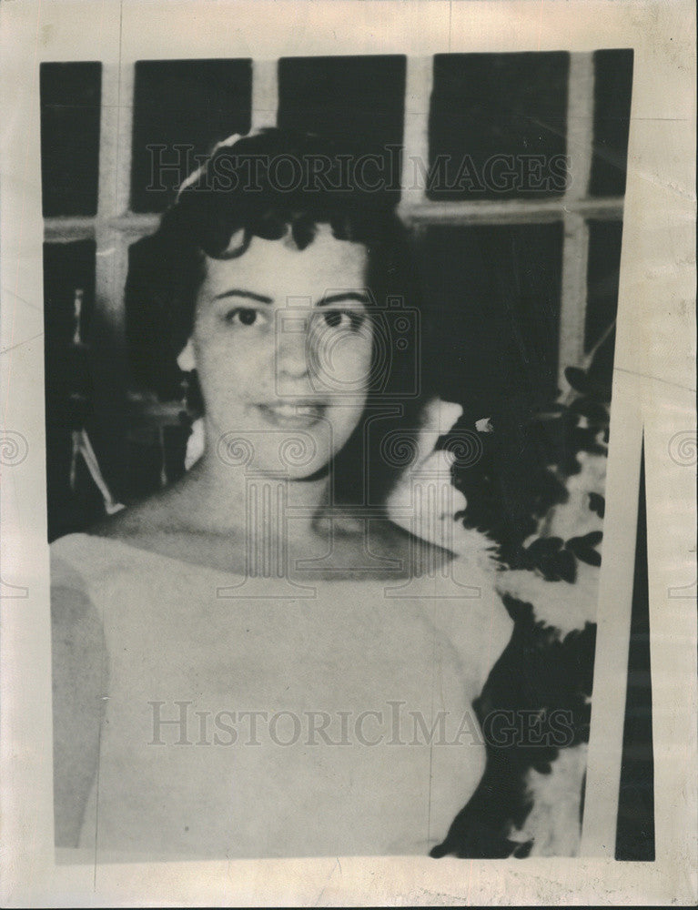 1962 Press Photo Freelance Writer Carolina McWilliams injured in clash in Peru - Historic Images