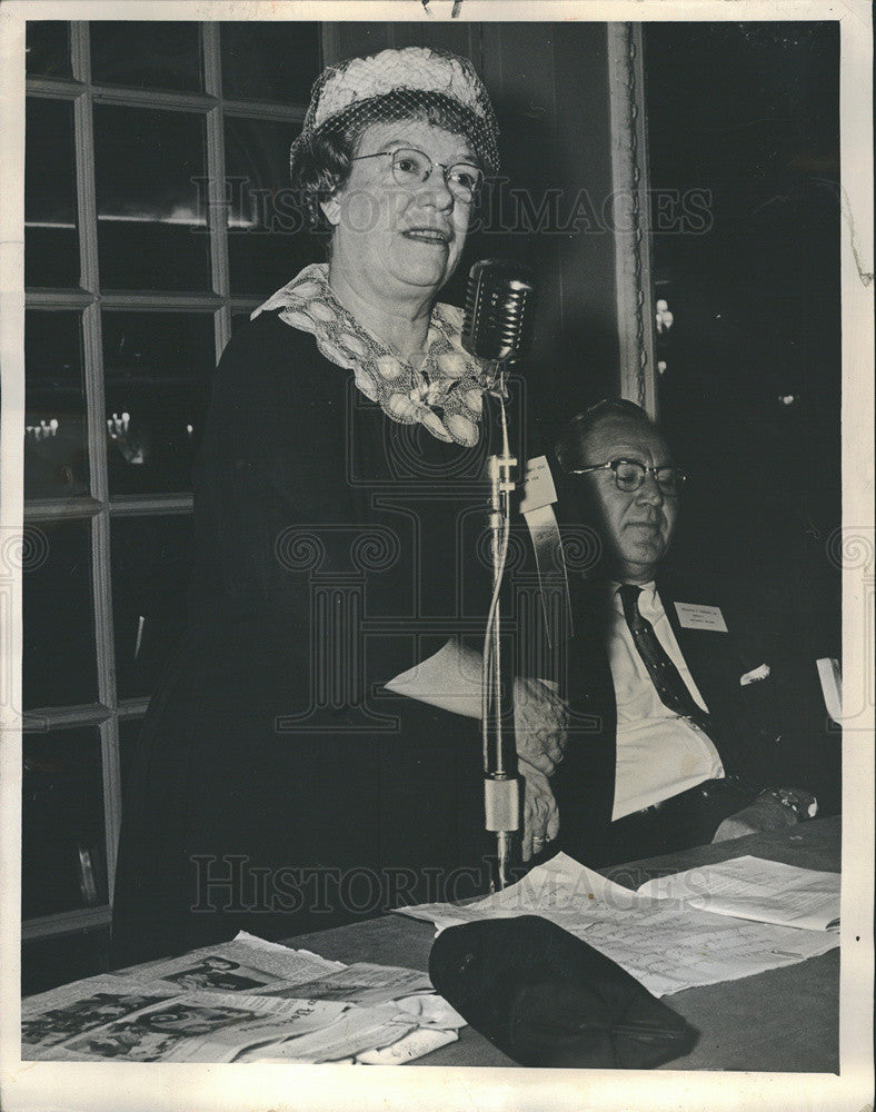 1963 Press Photo Dr Margaret Mead Addressing Gov Conf On Youth At Sherman House - Historic Images