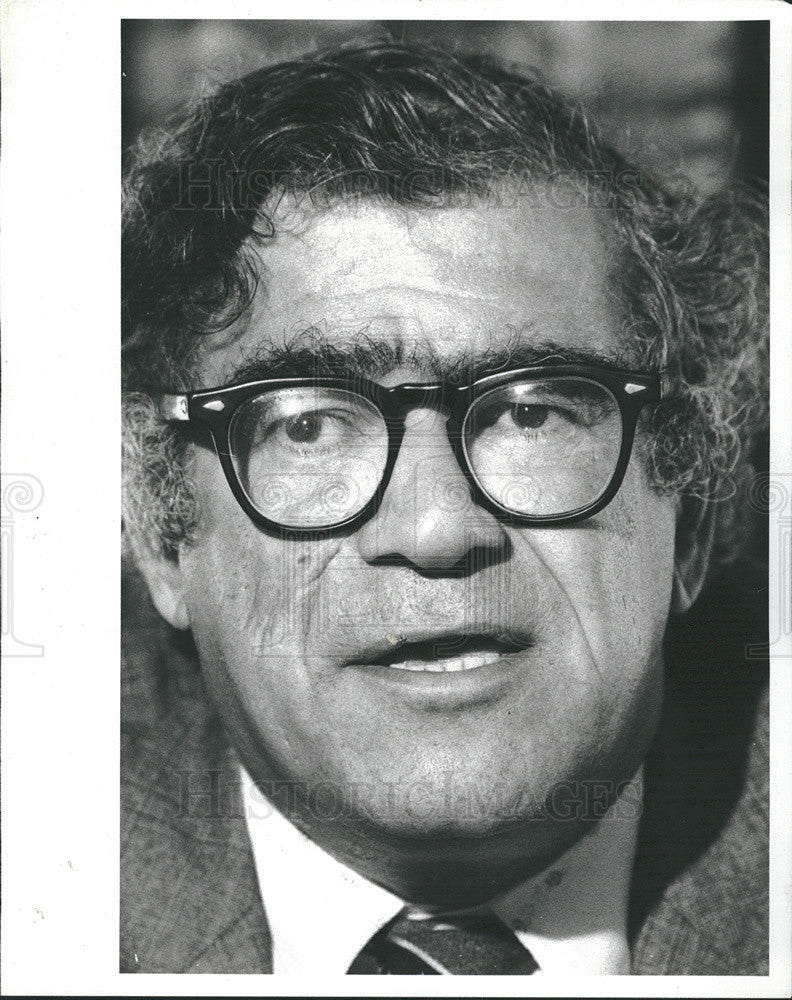 1977 Press Photo Dr M.T. Mehdi of American-Arab Relations Committee of New York - Historic Images