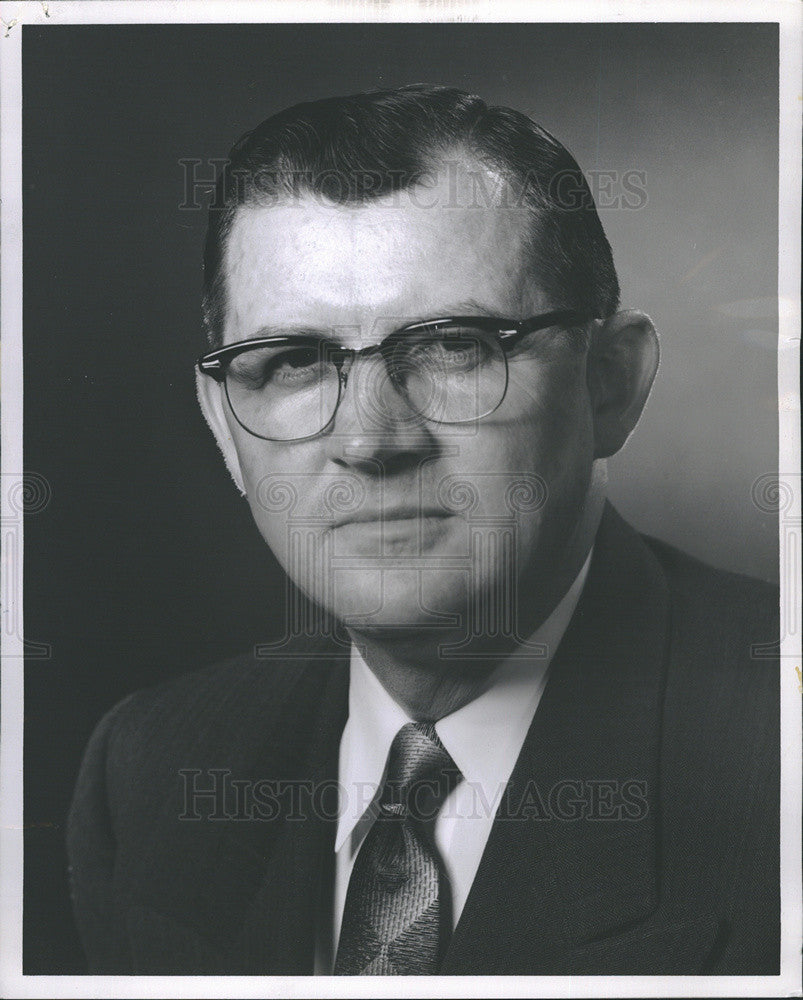 1958 Press Photo Dr. Ferdinand P. Mehrlich, Scientific Director, U.S. Army - Historic Images