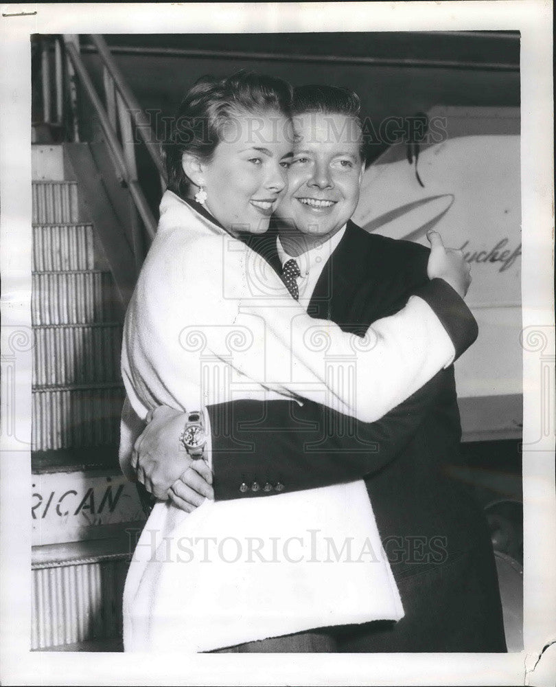 1953 Press Photo Eddie O&#39;Neal and Bride Patricia King - Historic Images